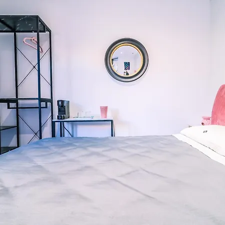 Marmur Luxury Bed and Breakfast Λέτσε