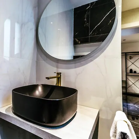Marmur Luxury Bed and Breakfast *
