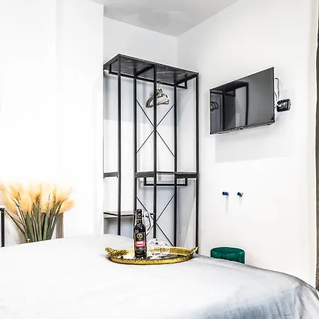 Bed and Breakfast Marmur Luxury *