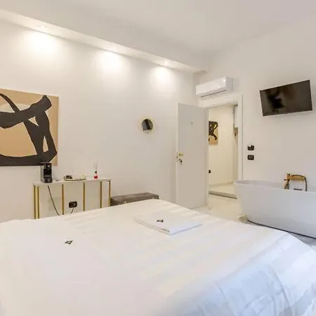 Marmur Luxury Bed and Breakfast *